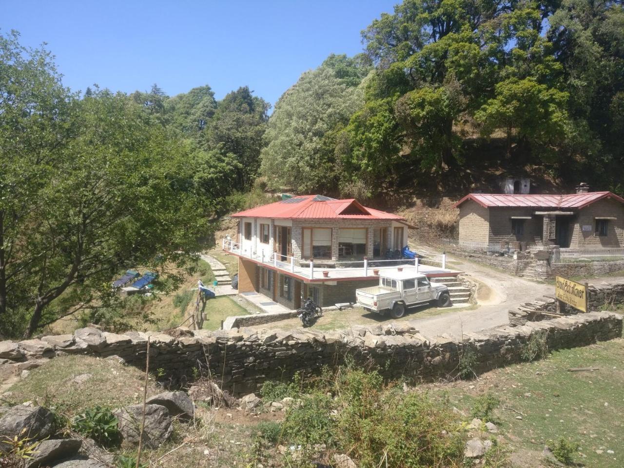Simba Cafe & Lodge Binsar Ngoại thất bức ảnh