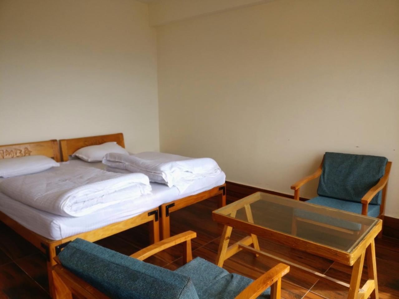Simba Cafe & Lodge Binsar Ngoại thất bức ảnh